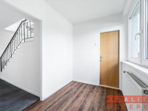 Pronájem kanceláře, Cheznovice, 220 m2