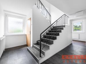 Pronájem kanceláře, Cheznovice, 220 m2