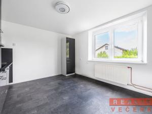 Pronájem kanceláře, Cheznovice, 220 m2