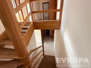 Prodej bytu 5+1, Frýdlant nad Ostravicí, Školní, 222 m2