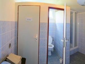 Pronájem výrobních prostor, Lážovice, 1100 m2