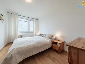 Pronájem bytu 2+kk, Praha - Písnice, Na okruhu, 43 m2