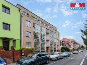 Prodej bytu 1+kk, Praha - Strašnice, Královická, 27 m2