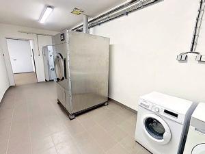 Prodej komerční nemovitosti, Třebíč, Koželužská, 838 m2