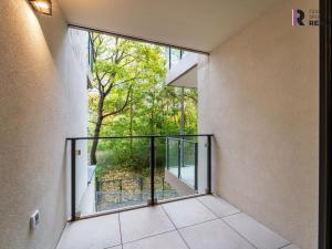 Pronájem bytu 2+kk, Praha - Břevnov, Radimova, 59 m2