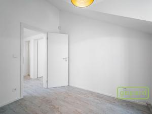 Pronájem bytu 4+kk, Praha, Pivovarská, 74 m2