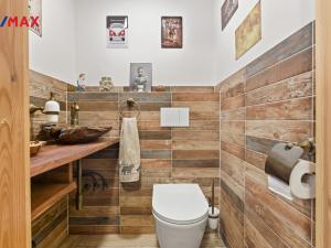 Prodej rodinného domu, Děpoltovice - Nivy, 245 m2