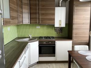 Pronájem bytu 3+1, Vyškov, Luční, 80 m2