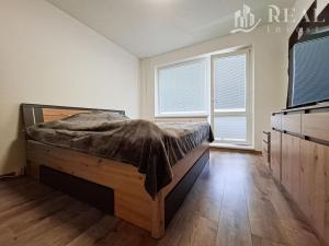 Prodej bytu 4+1, Jirkov, Na Borku, 77 m2