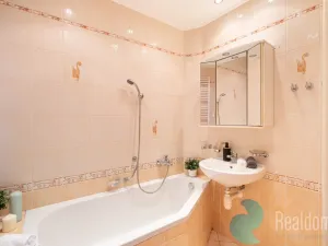 Prodej bytu 3+1, České Budějovice, Chelčického, 73 m2