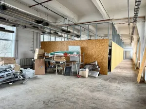 Pronájem obchodního prostoru, Pelhřimov, Křemešnická, 1000 m2