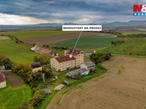 Prodej zemědělského objektu, Křešice - Sedlec, 2000 m2