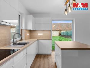 Prodej rodinného domu, Černuc, 87 m2