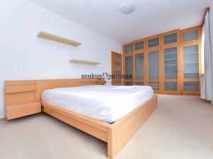 Pronájem bytu 3+kk, Praha - Hlubočepy, Hlubočepská, 90 m2