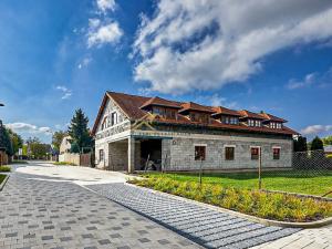 Prodej rodinného domu, Hostivice, Krátká, 360 m2