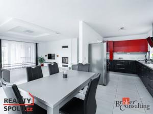 Prodej rodinného domu, Radíkovice, 197 m2