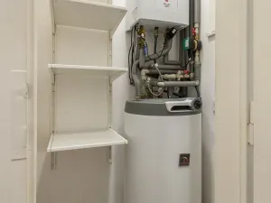 Pronájem bytu 3+kk, Praha - Holešovice, Tusarova, 74 m2