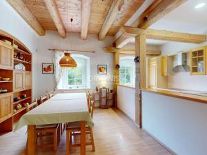 Prodej ubytování, Okounov - Oslovice, 600 m2