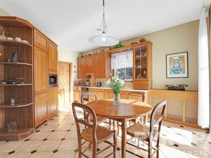 Prodej rodinného domu, Nymburk, Pístecká, 350 m2