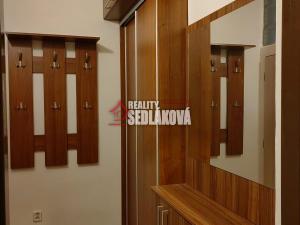 Pronájem bytu 2+1, Děčín - Děčín IV-Podmokly, Divišova, 57 m2