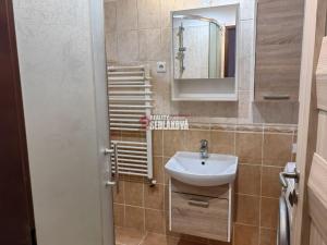 Pronájem bytu 2+1, Děčín - Děčín IV-Podmokly, Divišova, 57 m2