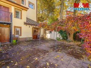 Prodej činžovního domu, Karlovy Vary - Stará Role, Dlouhá, 402 m2