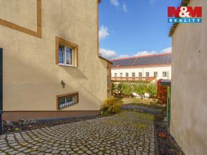 Prodej činžovního domu, Karlovy Vary - Stará Role, Dlouhá, 402 m2