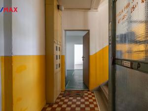 Prodej bytu 2+1, Kadaň, Golovinova, 61 m2