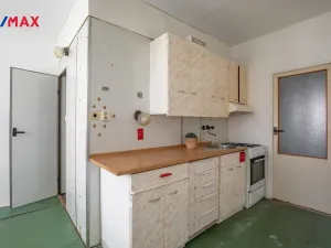 Prodej bytu 2+1, Kadaň, Golovinova, 61 m2