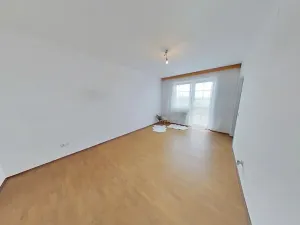 Pronájem bytu 1+1, Telč, U Háje, 35 m2