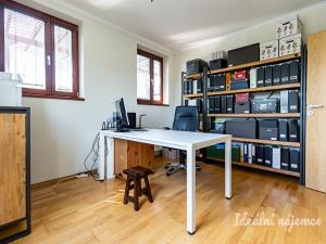 Pronájem bytu 4+kk, Měšice, Nad Babím dolem, 131 m2