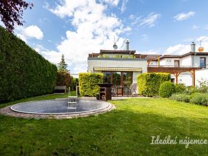 Pronájem bytu 4+kk, Měšice, Nad Babím dolem, 131 m2