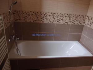 Pronájem bytu 3+kk, Hradec Králové, S. K. Neumanna, 82 m2