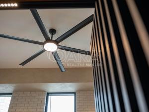 Pronájem bytu 1+kk, Praha - Holešovice, Tusarova, 53 m2