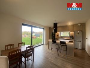 Pronájem rodinného domu, Loučany, 120 m2