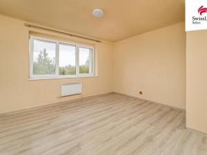 Prodej bytu 3+1, Mariánské Lázně, Ke Kasárnům, 83 m2