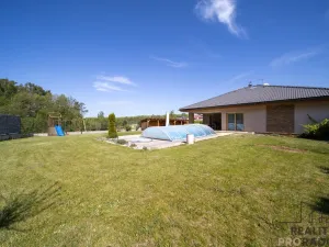 Prodej rodinného domu, Srubec, Slunečná, 230 m2