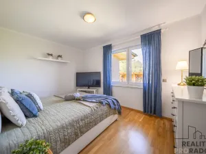 Prodej rodinného domu, Srubec, Slunečná, 230 m2