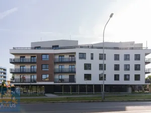 Pronájem bytu 1+kk, Praha - Horní Měcholupy, Milánská, 31 m2