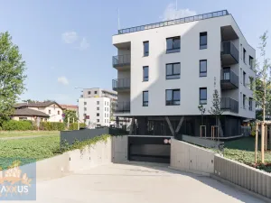 Pronájem bytu 1+kk, Praha - Horní Měcholupy, Milánská, 31 m2