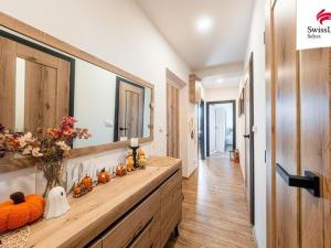 Prodej bytu 3+kk, Choltice, Okružní, 80 m2