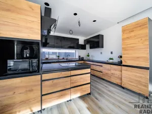 Prodej rodinného domu, Včelná, Jiřičkova, 208 m2