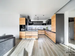 Prodej rodinného domu, Včelná, Jiřičkova, 208 m2