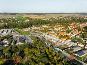 Pronájem komerčního pozemku, Mělník, 6990 m2