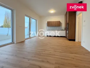 Pronájem bytu 2+kk, Brno - Komárov, Komárovská, 55 m2