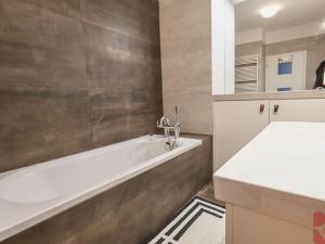 Pronájem bytu 3+kk, Praha - Smíchov, Na Císařce, 107 m2