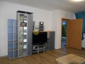 Pronájem bytu 1+kk, Hradec Králové - Svobodné Dvory, Bohdanečská, 25 m2