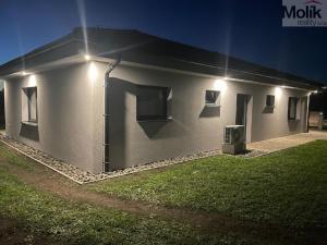 Prodej rodinného domu, Pesvice, 107 m2