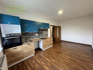 Pronájem bytu 1+kk, Karlovy Vary, Jáchymovská, 27 m2