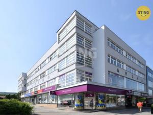 Pronájem kanceláře, Zlín, třída Tomáše Bati, 108 m2
